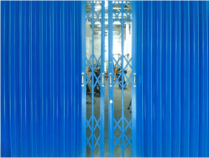pintu harmonika